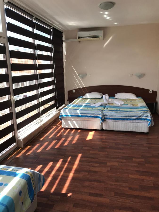 Red House Guest House Nesebar Luaran gambar