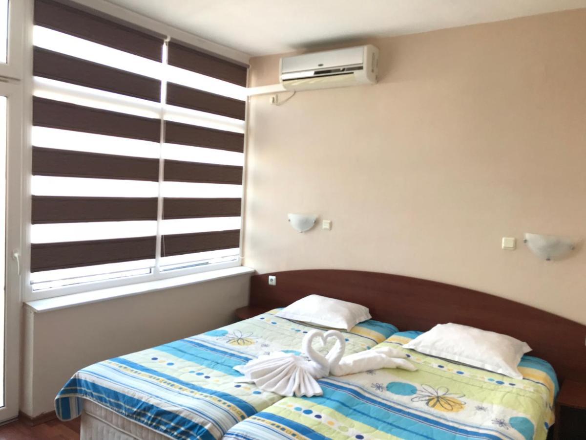 Red House Guest House Nesebar Luaran gambar