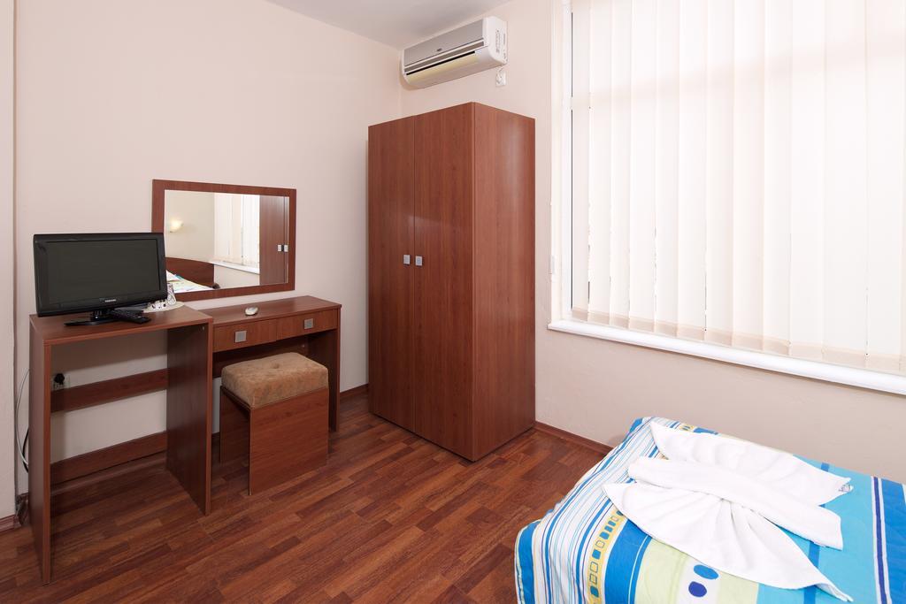 Red House Guest House Nesebar Bilik gambar