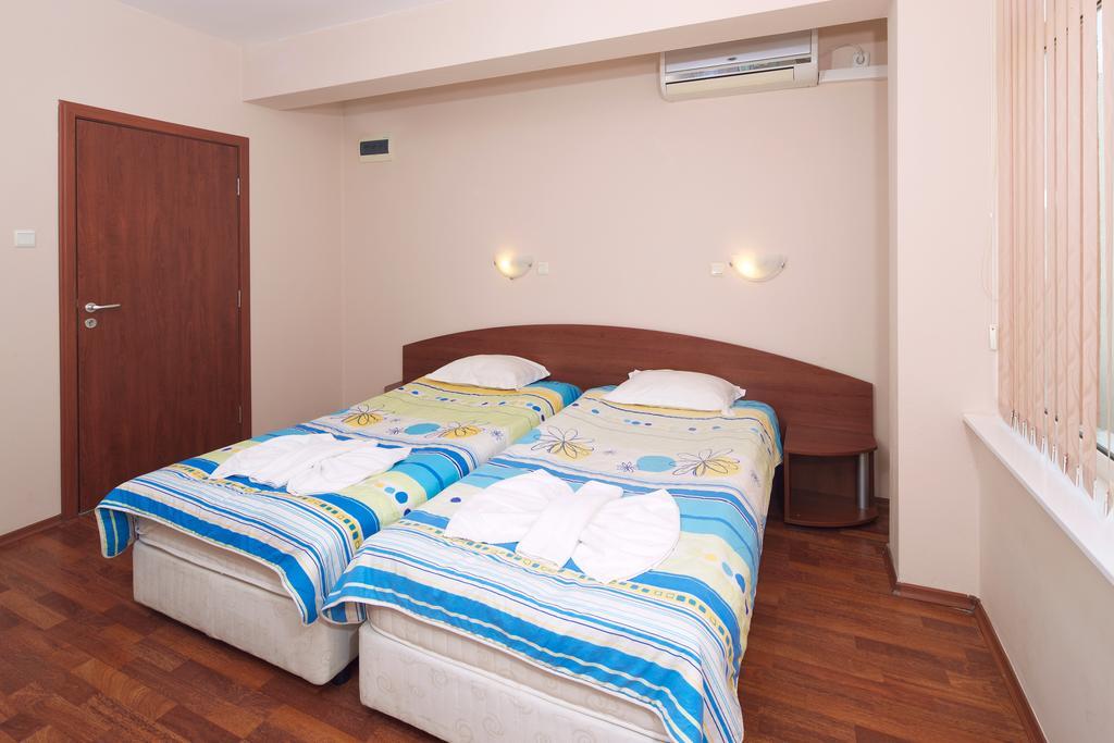 Red House Guest House Nesebar Luaran gambar